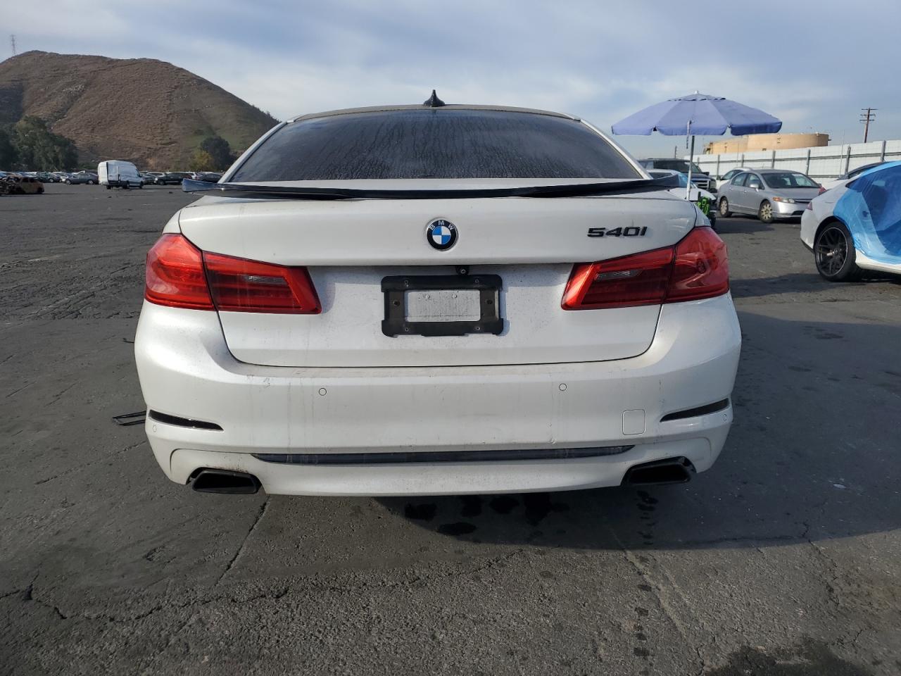 VIN WBAJE5C5XJWA94803 2018 BMW 5 SERIES no.6