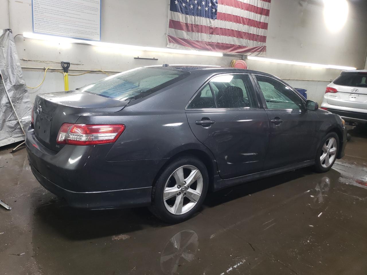 2011 Toyota Camry - Image 3