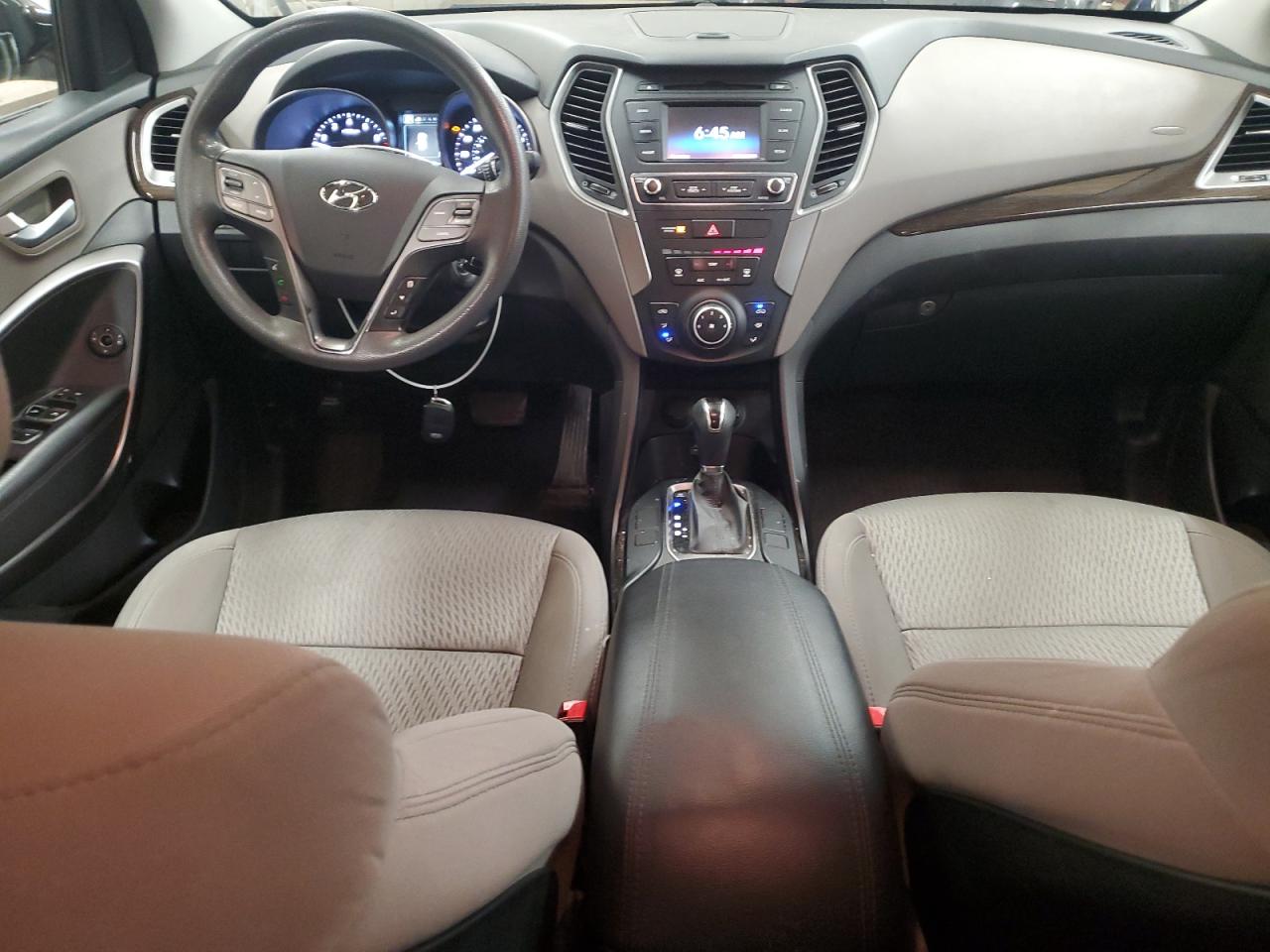 2017 Hyundai Santa Fe - Image 8