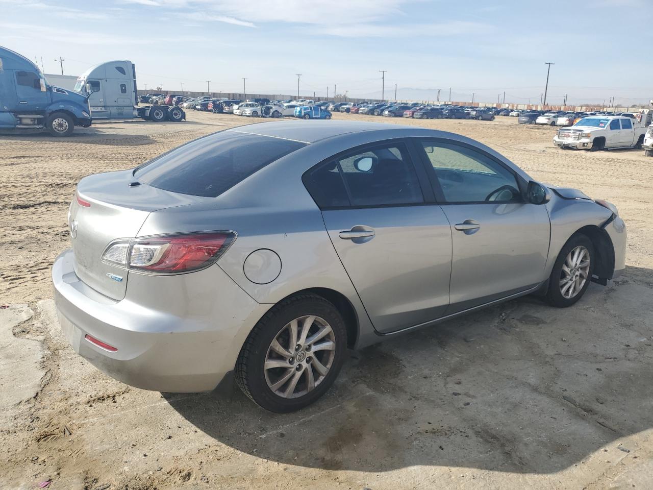 2012 Mazda 3 - Image 3