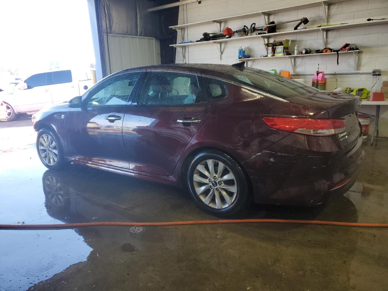 2016 Kia Optima - Image 2