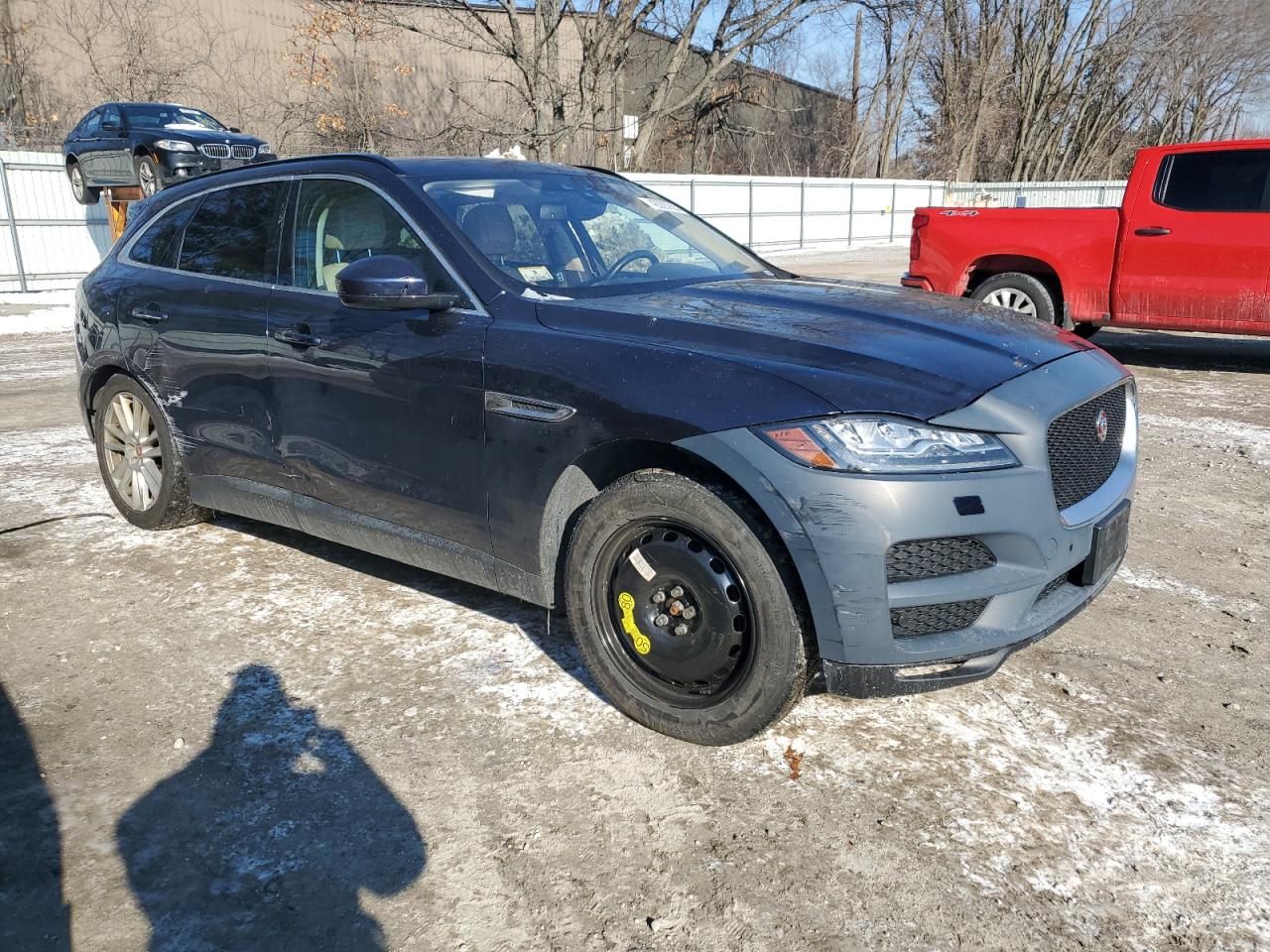 2017 Jaguar F-Pace - Image 4