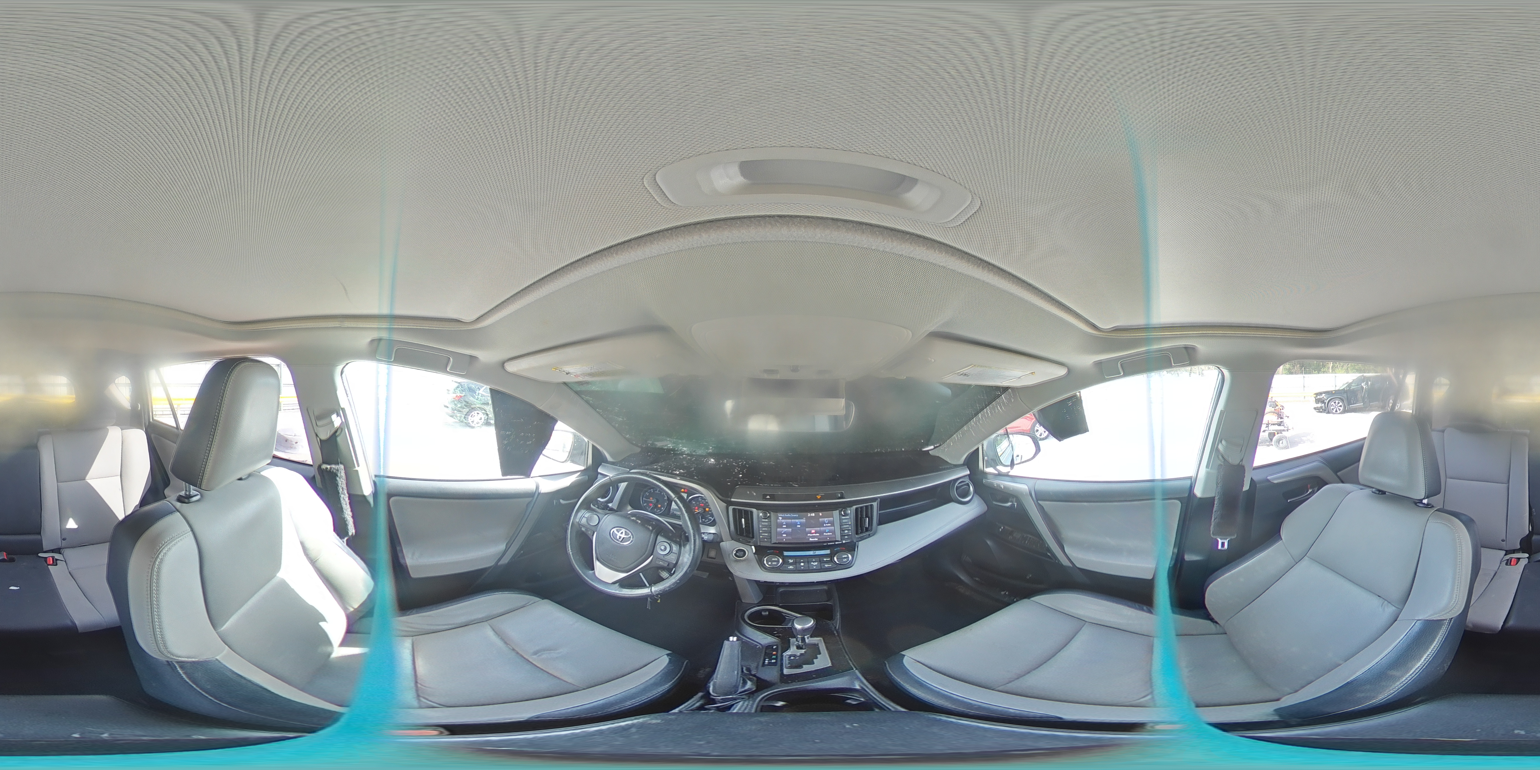 2016 Toyota RAV 4 - Image 13
