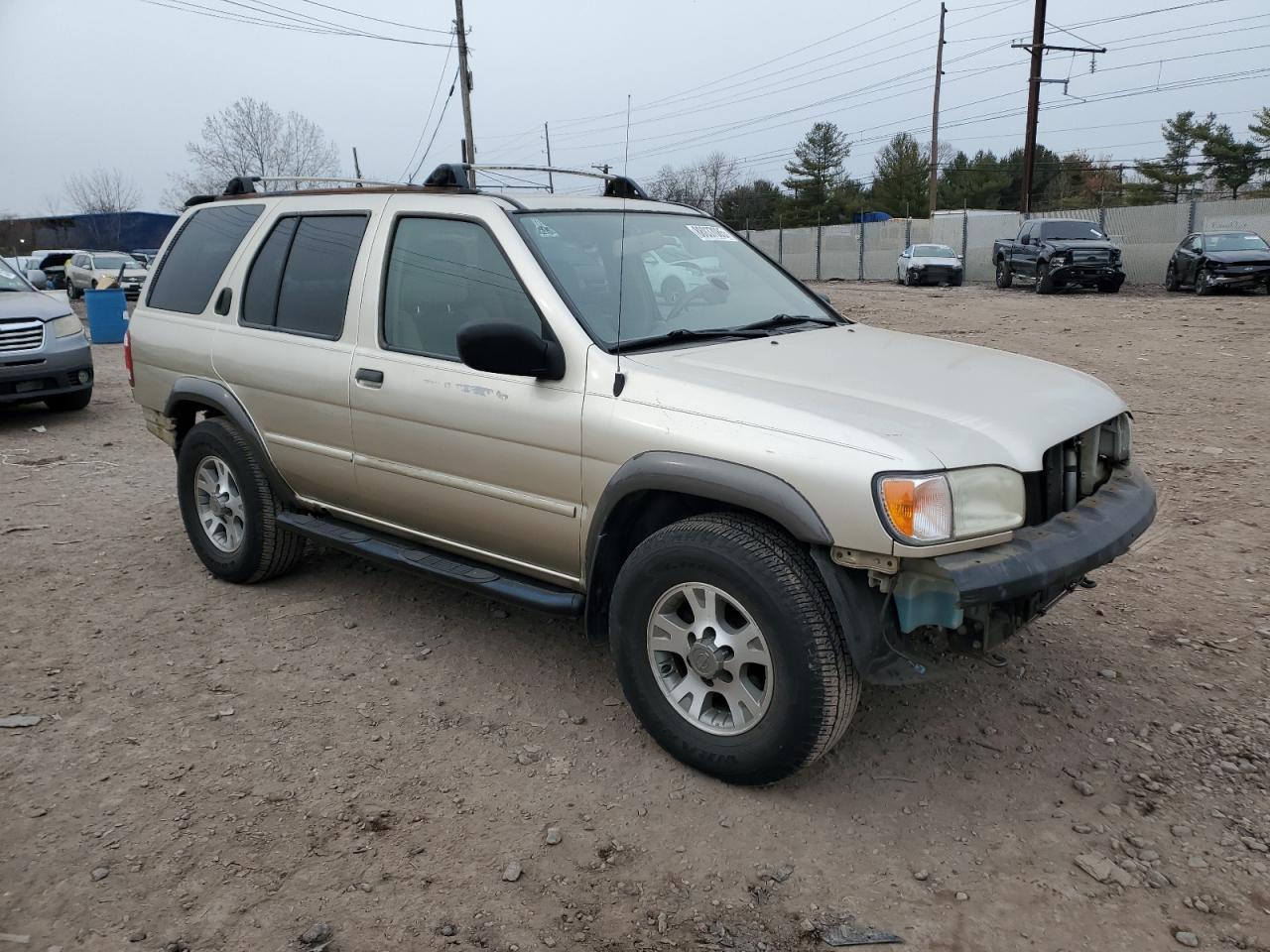 2001 Nissan Pathfinder - Image 4