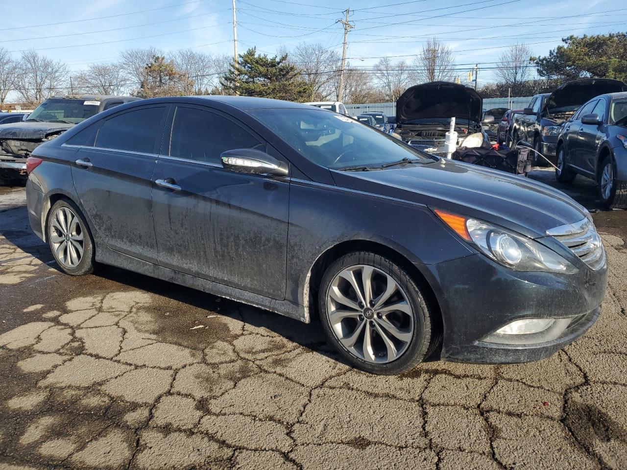 2014 Hyundai Sonata - Image 4