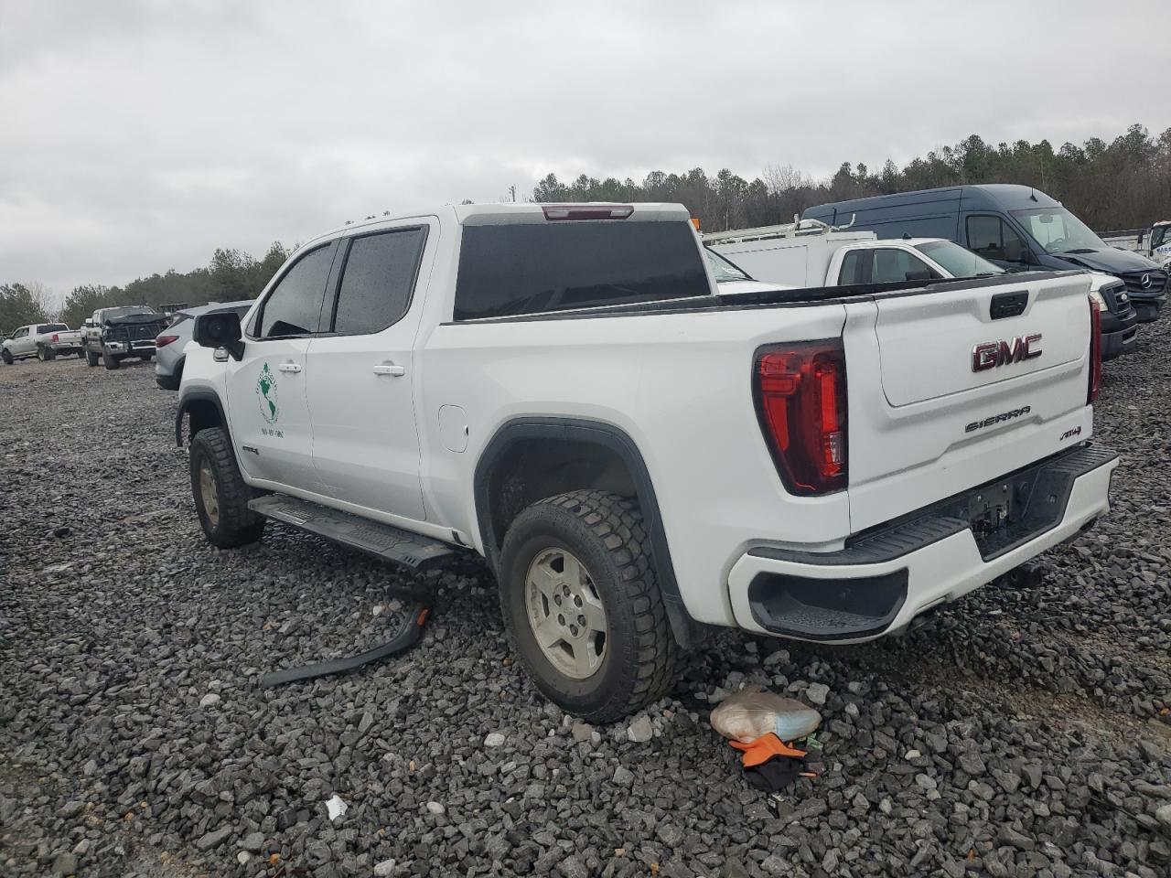 2021 GMC Sierra - Image 2