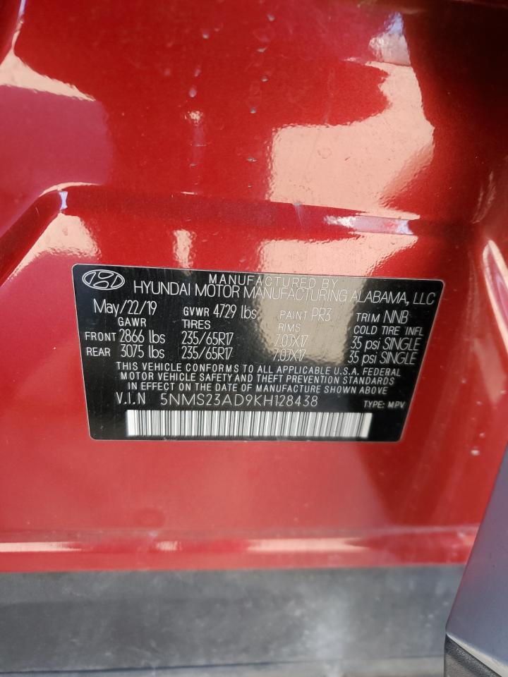 2019 Hyundai Santa Fe - Image 13