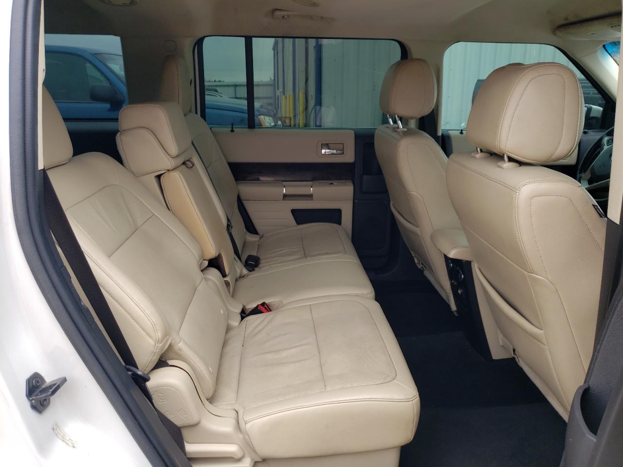 2013 Ford Flex - Image 11