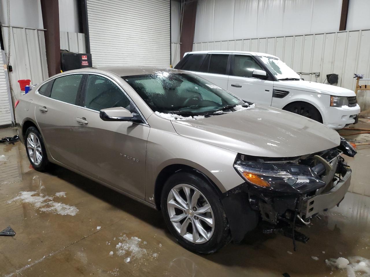 2023 Chevrolet Malibu - Image 4