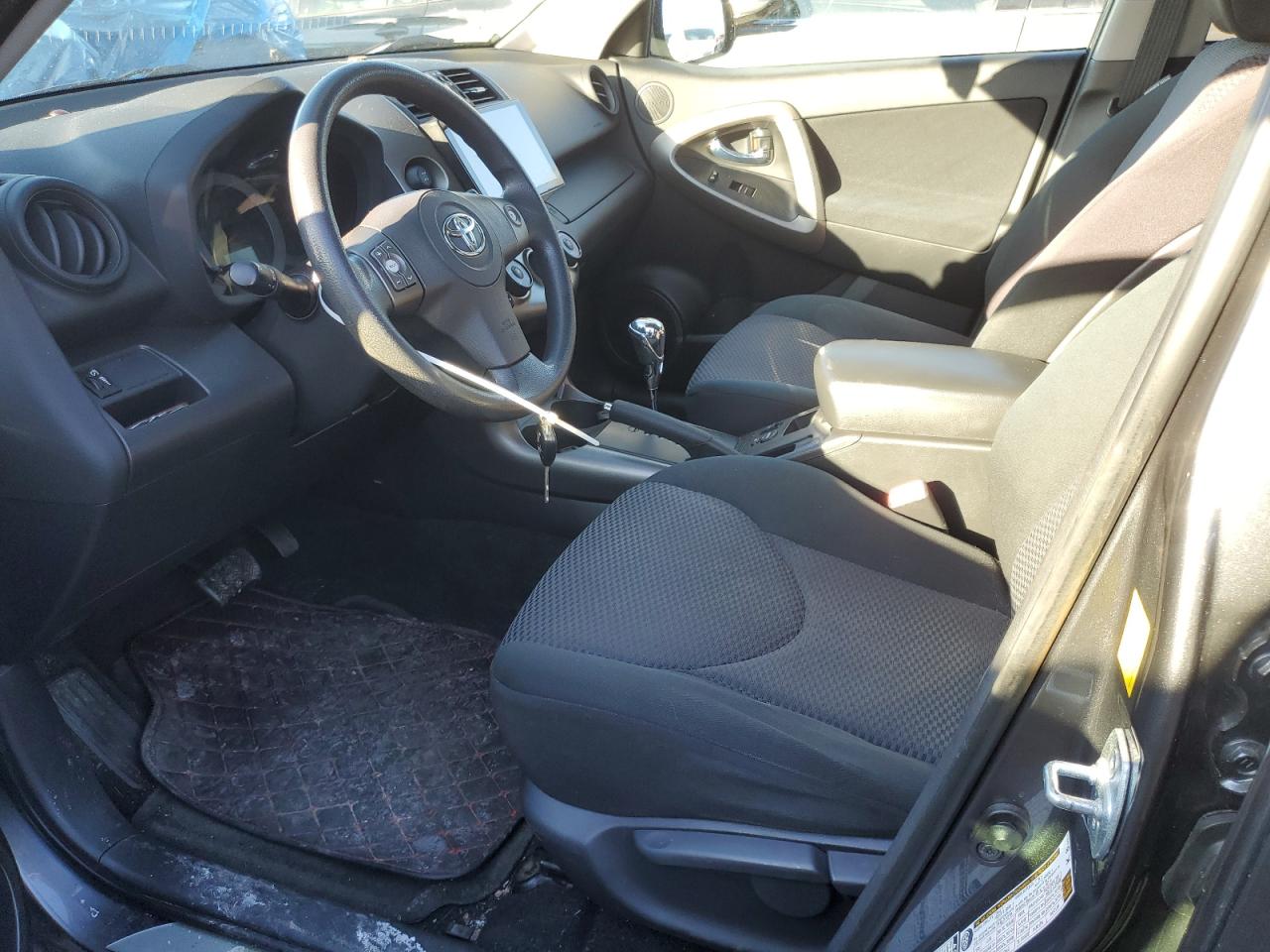 2011 Toyota RAV 4 - Image 7