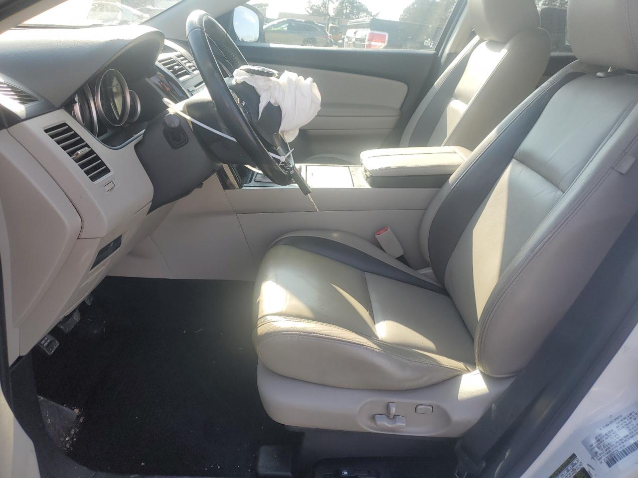 2011 Mazda CX-9 - Image 7