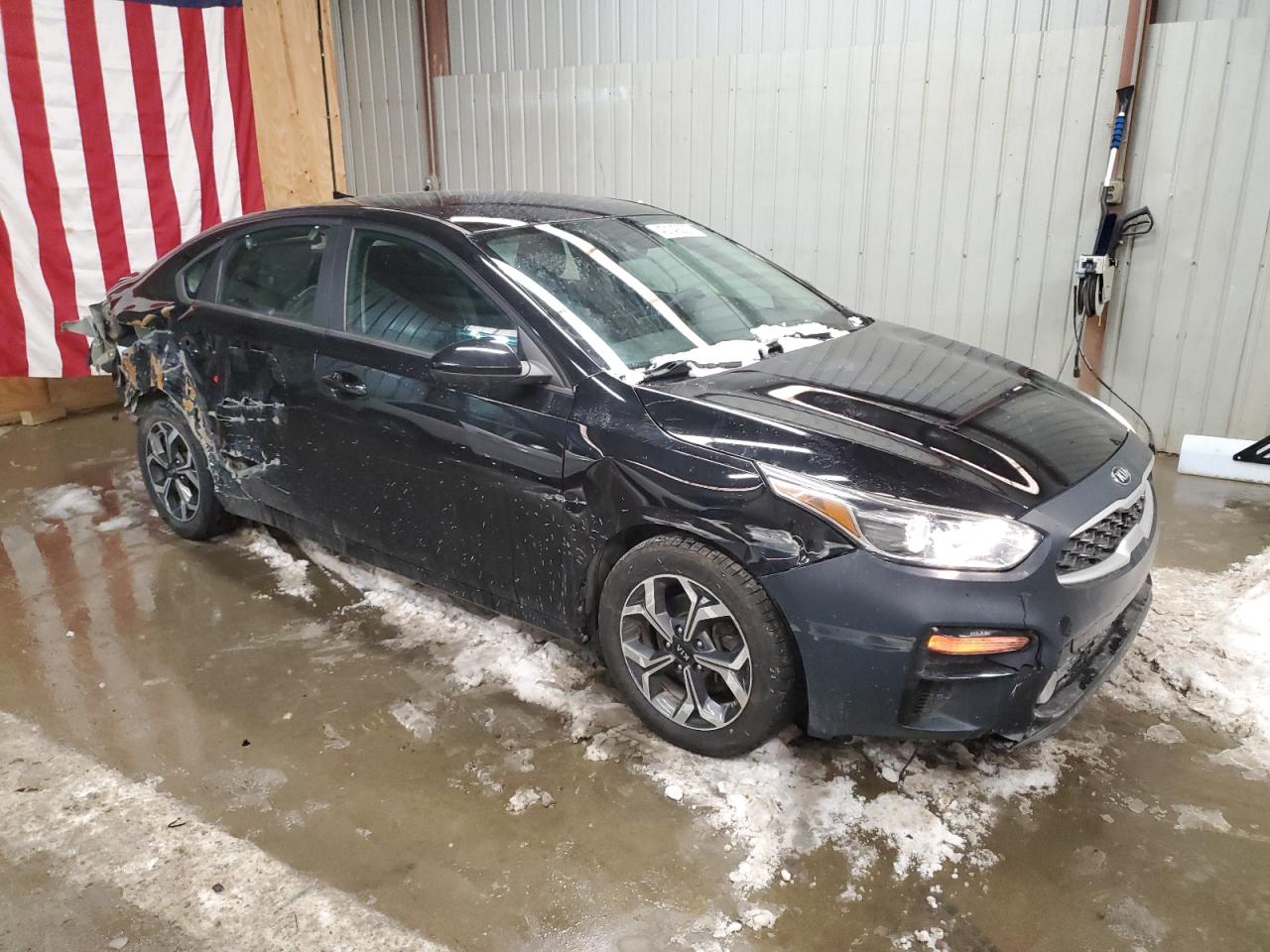 2021 Kia Forte - Image 4