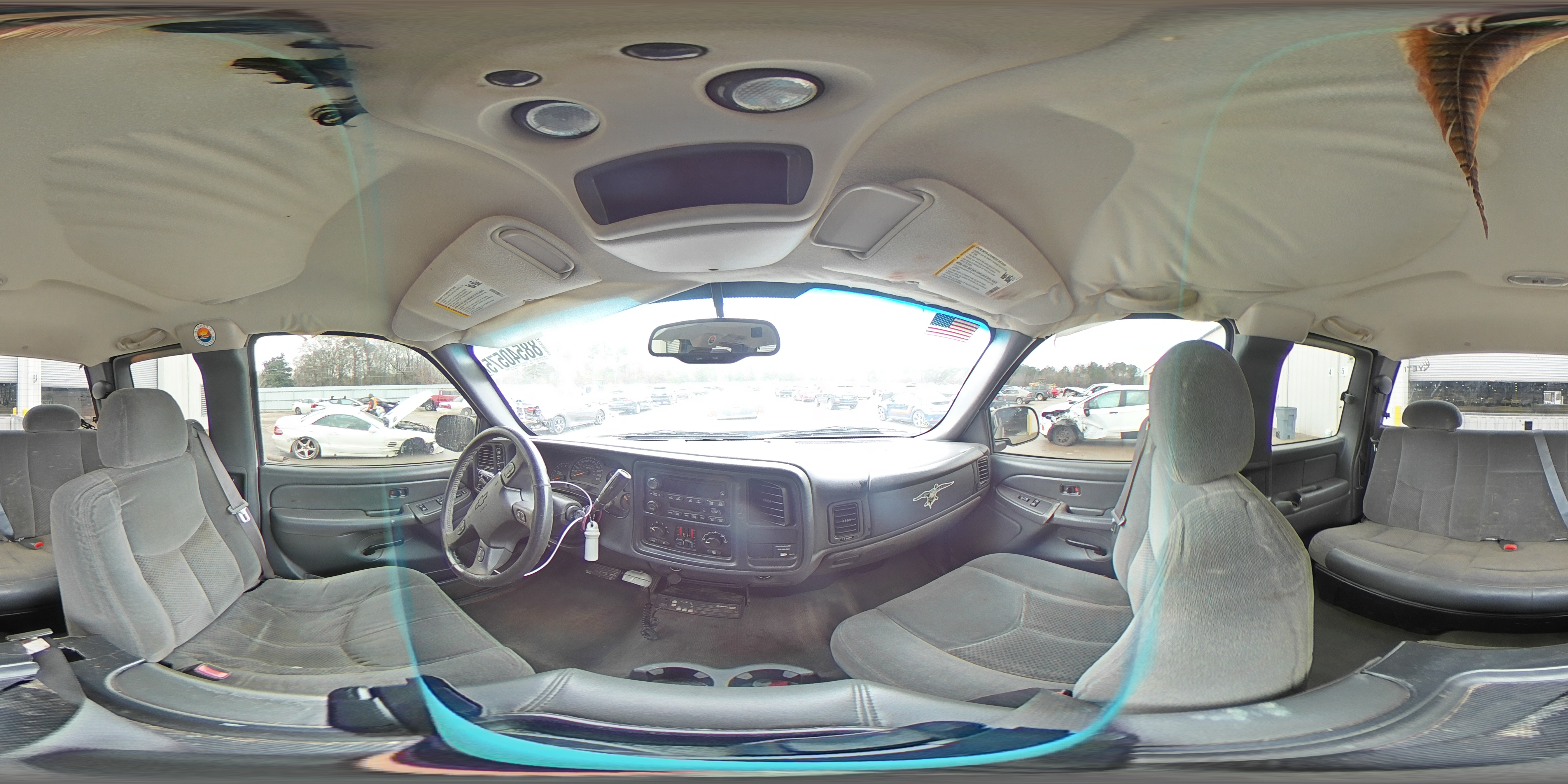 2004 Chevrolet Silverado - Image 12