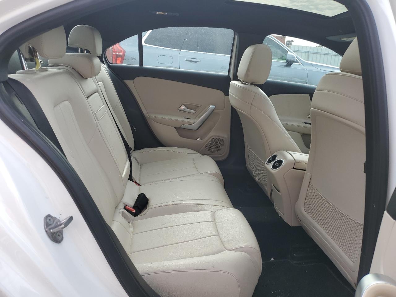 2019 Mercedes-Benz A-klasse - Image 10