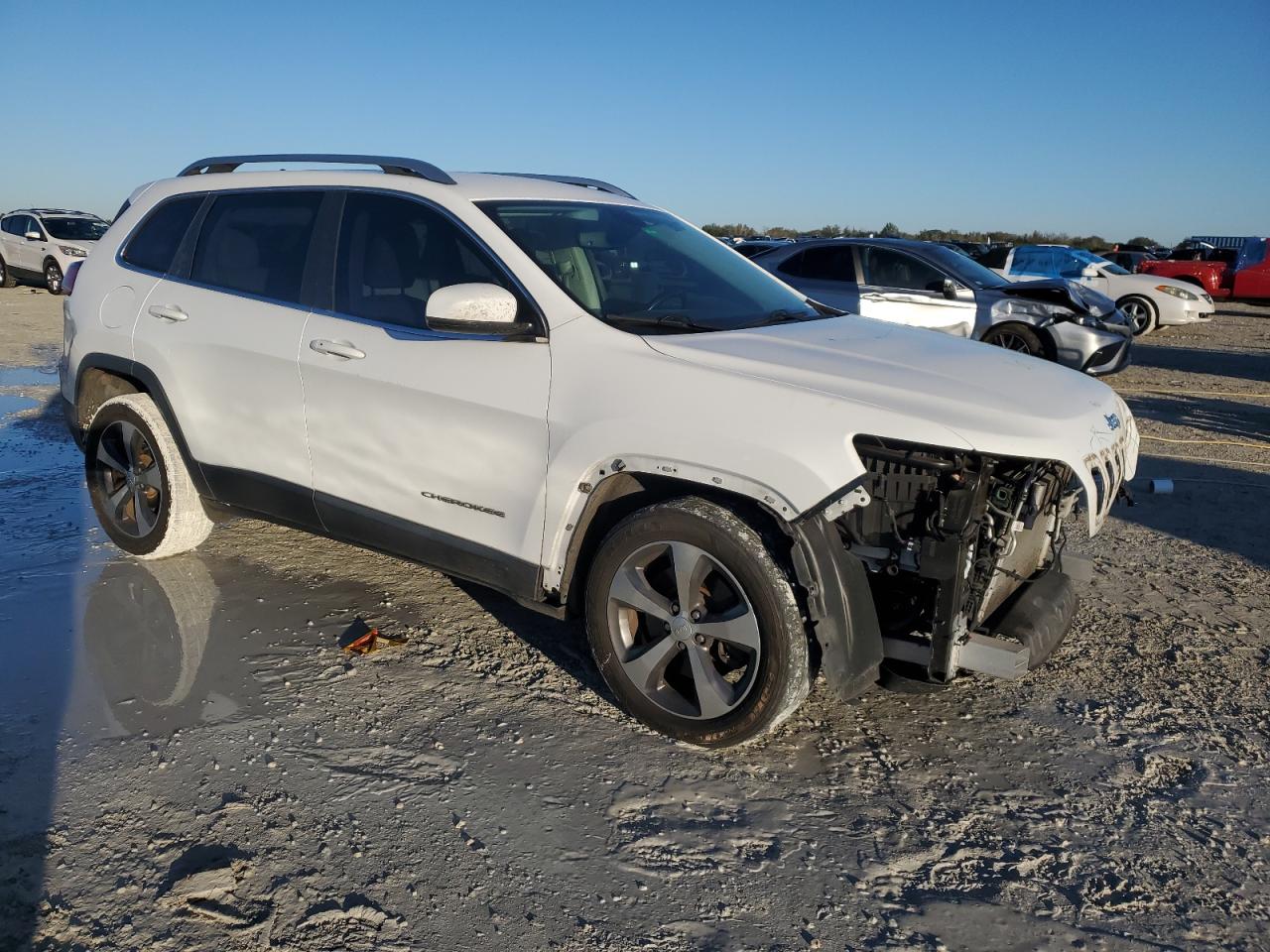 2019 Jeep Grand Cherokee - Image 4