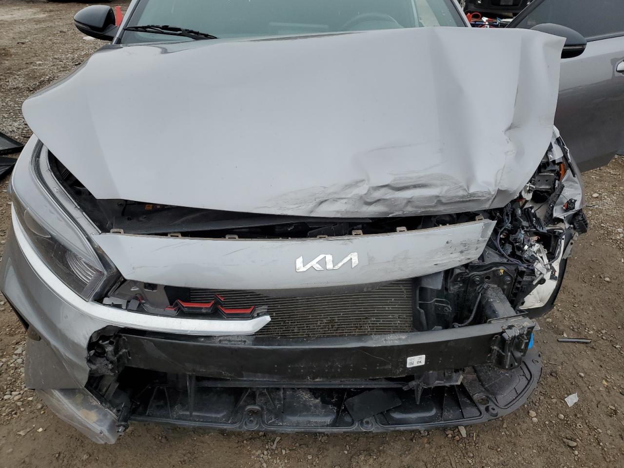 2023 Kia Forte - Image 12
