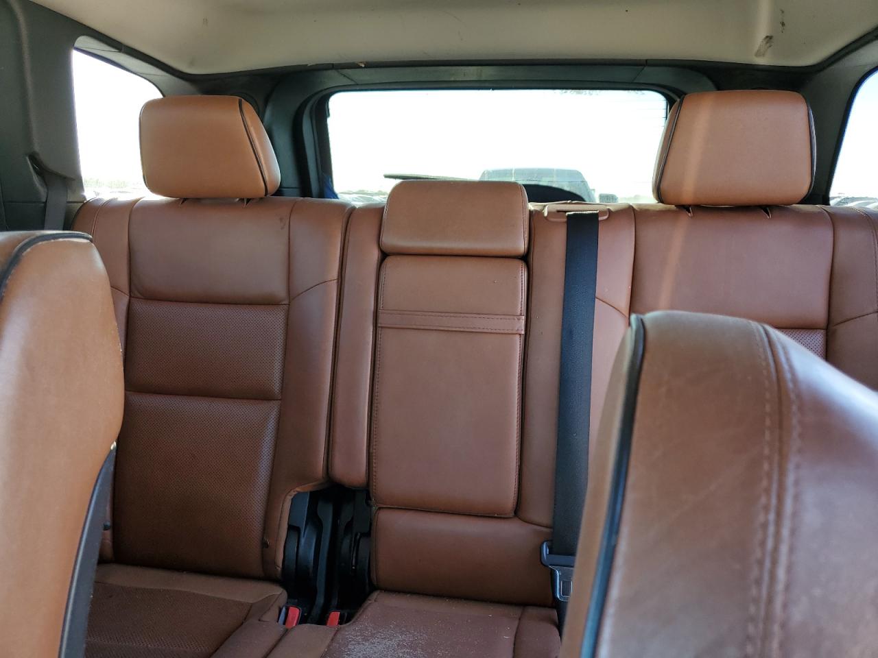 2012 Jeep Grand Cherokee - Image 10