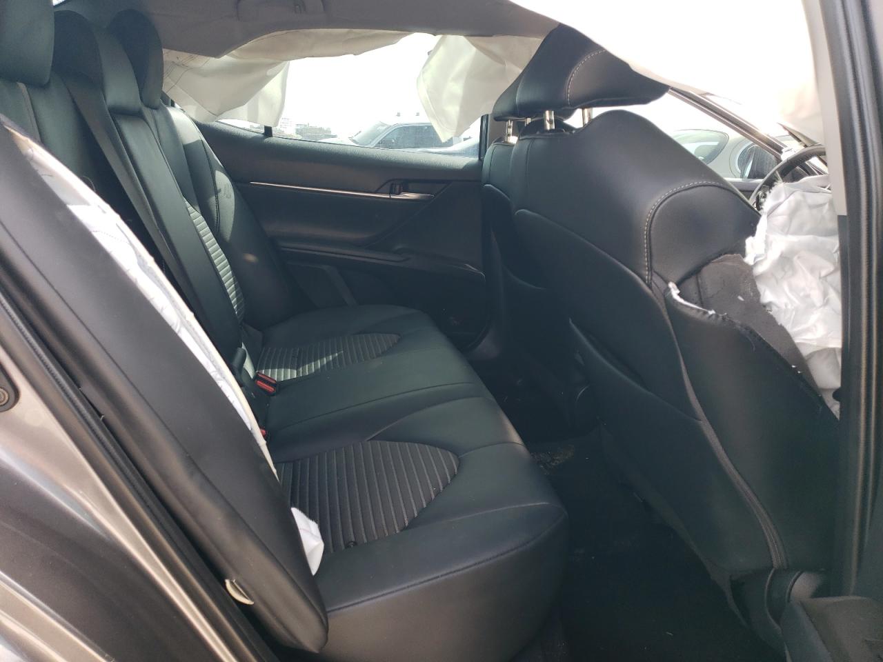 2023 Toyota Camry - Image 10
