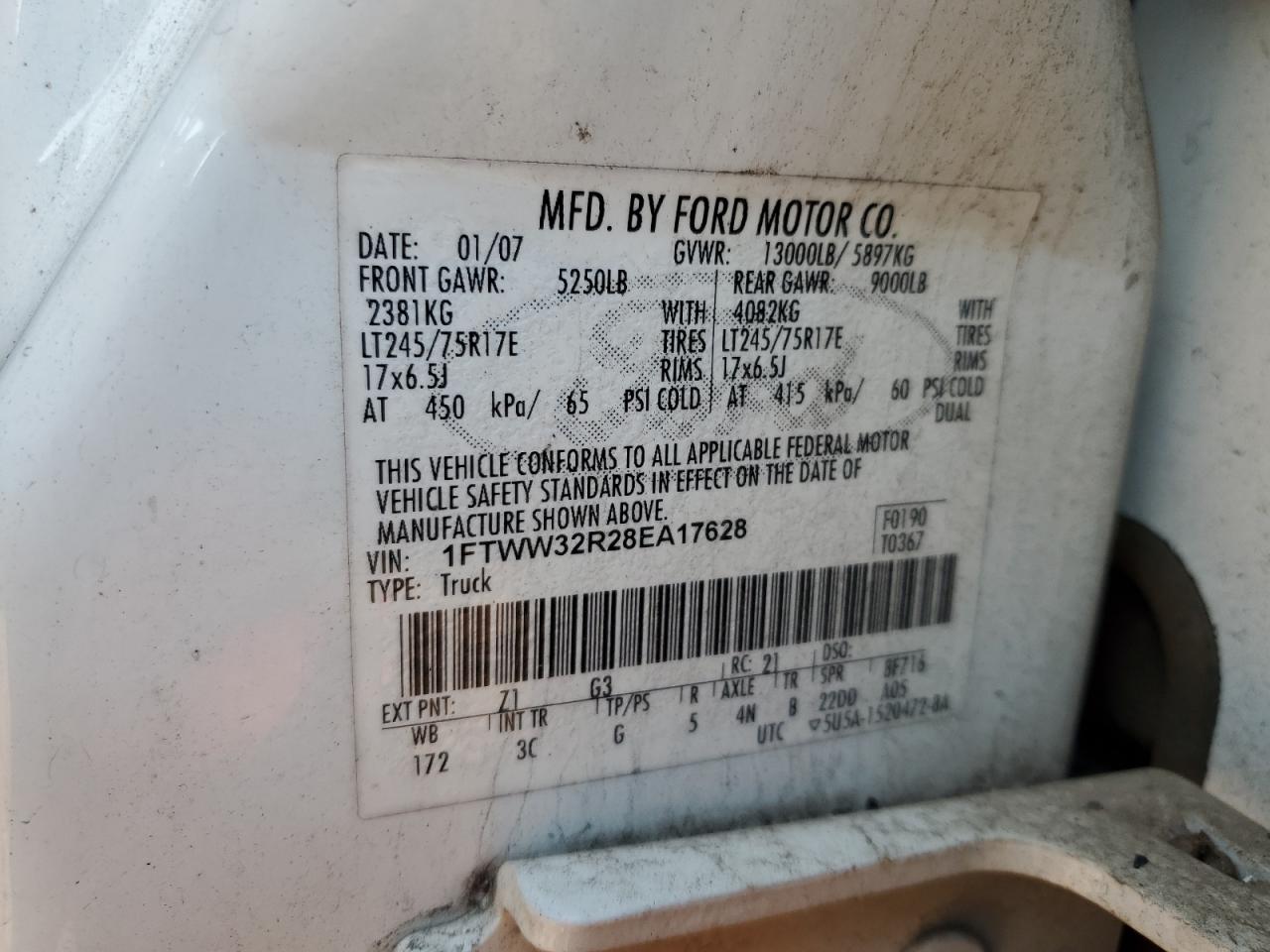 2008 Ford F350 - Image 12