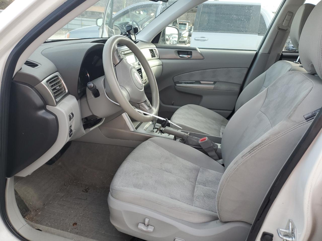 2010 Subaru Forester - Image 7