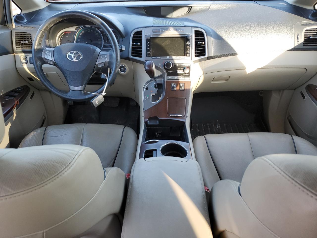 2010 Toyota Venza - Image 8