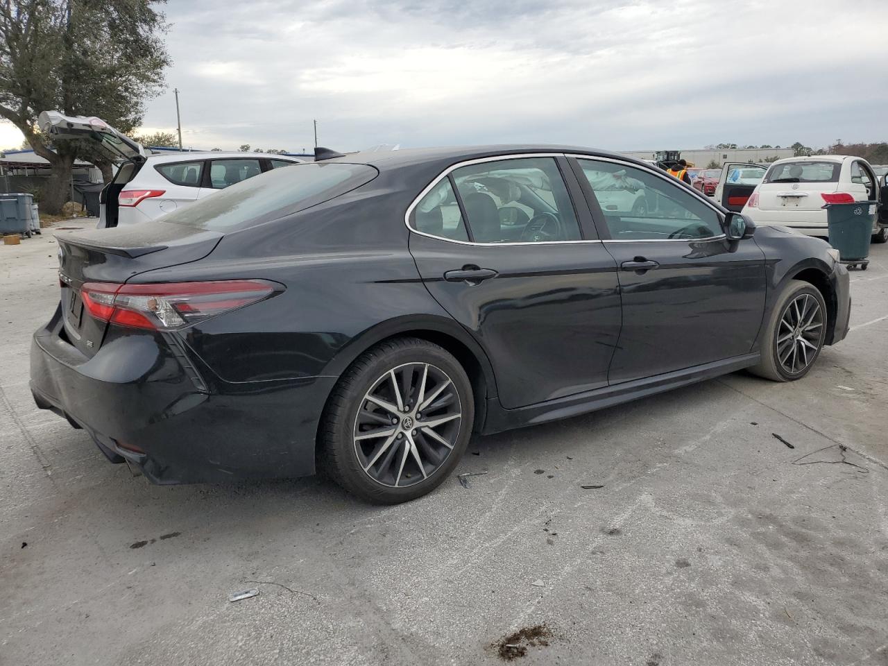 2021 Toyota Camry - Image 3