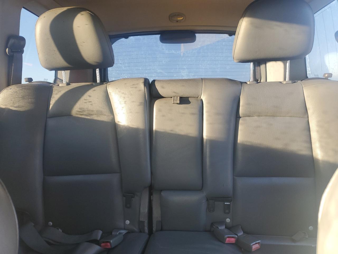 2003 Hyundai Santa Fe - Image 10
