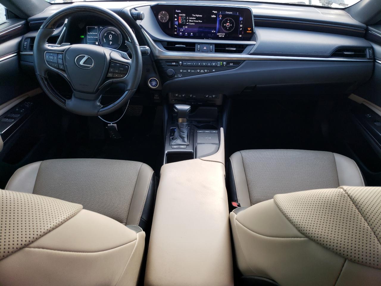 2020 Lexus ES - Image 8