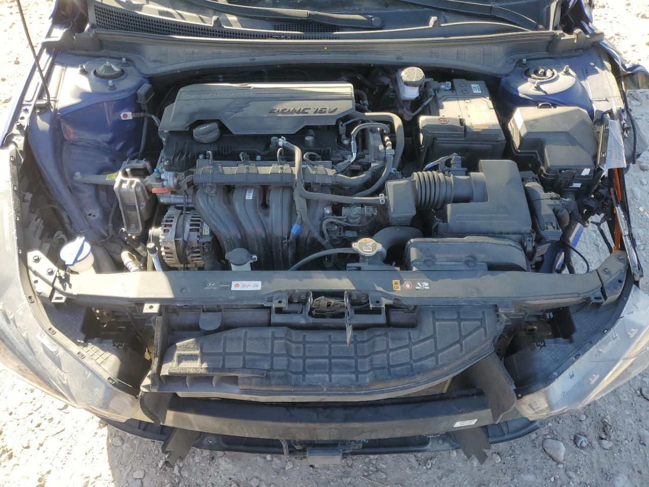 2023 Hyundai Elantra - Image 11