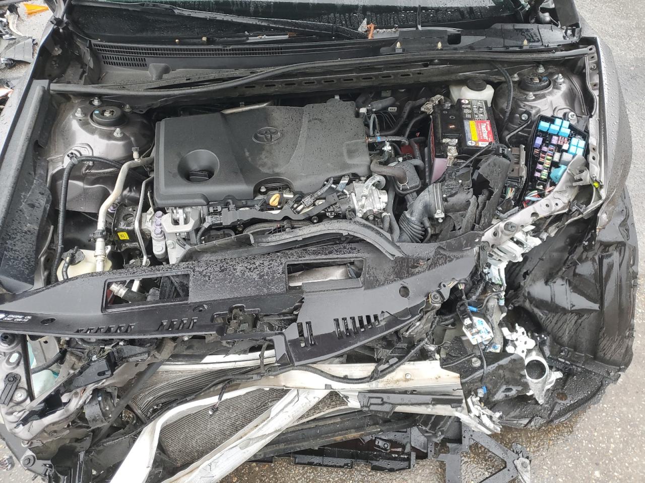 2021 Toyota Camry - Image 11