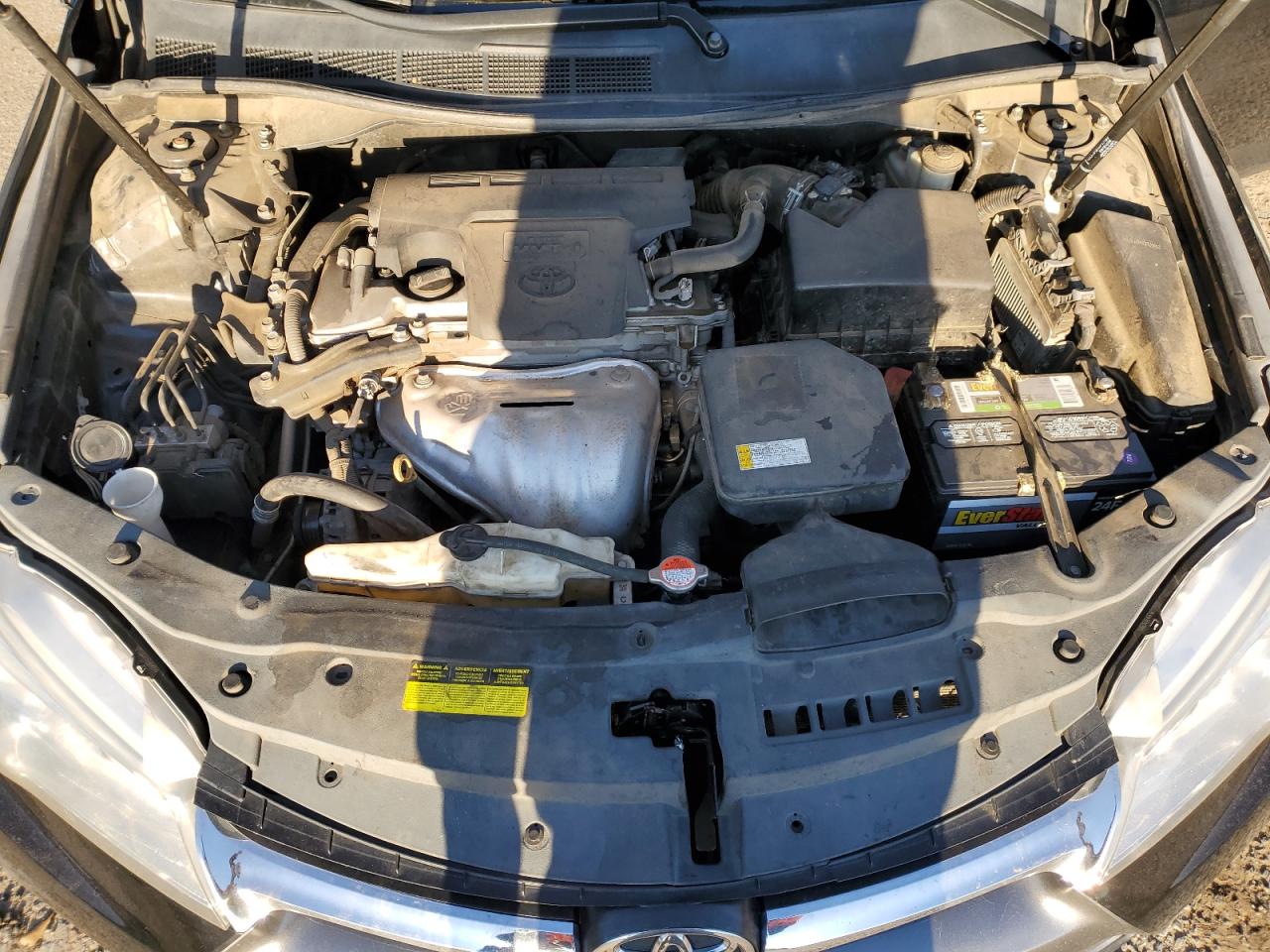2016 Toyota Camry - Image 11