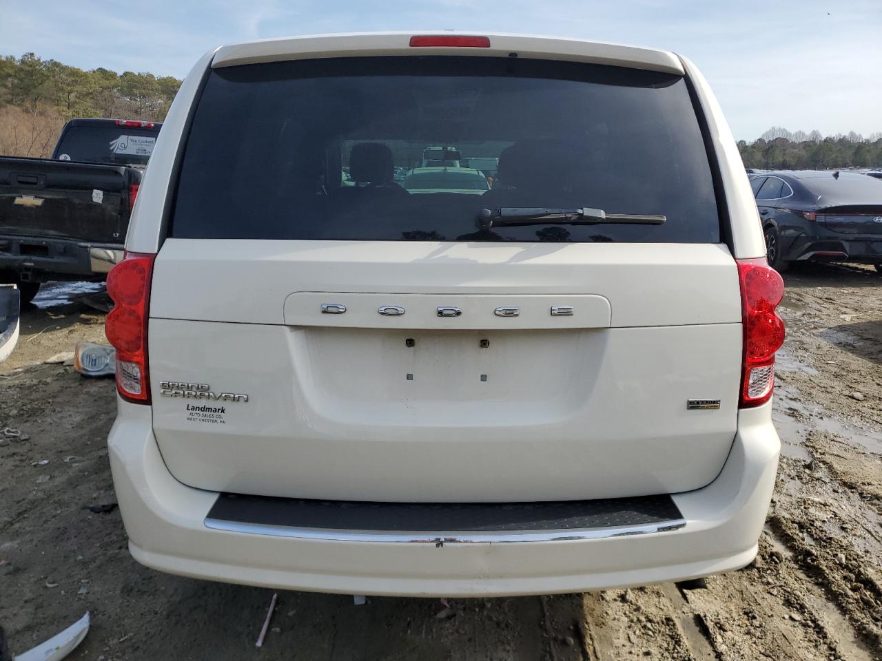 2012 Dodge Caravan - Image 6