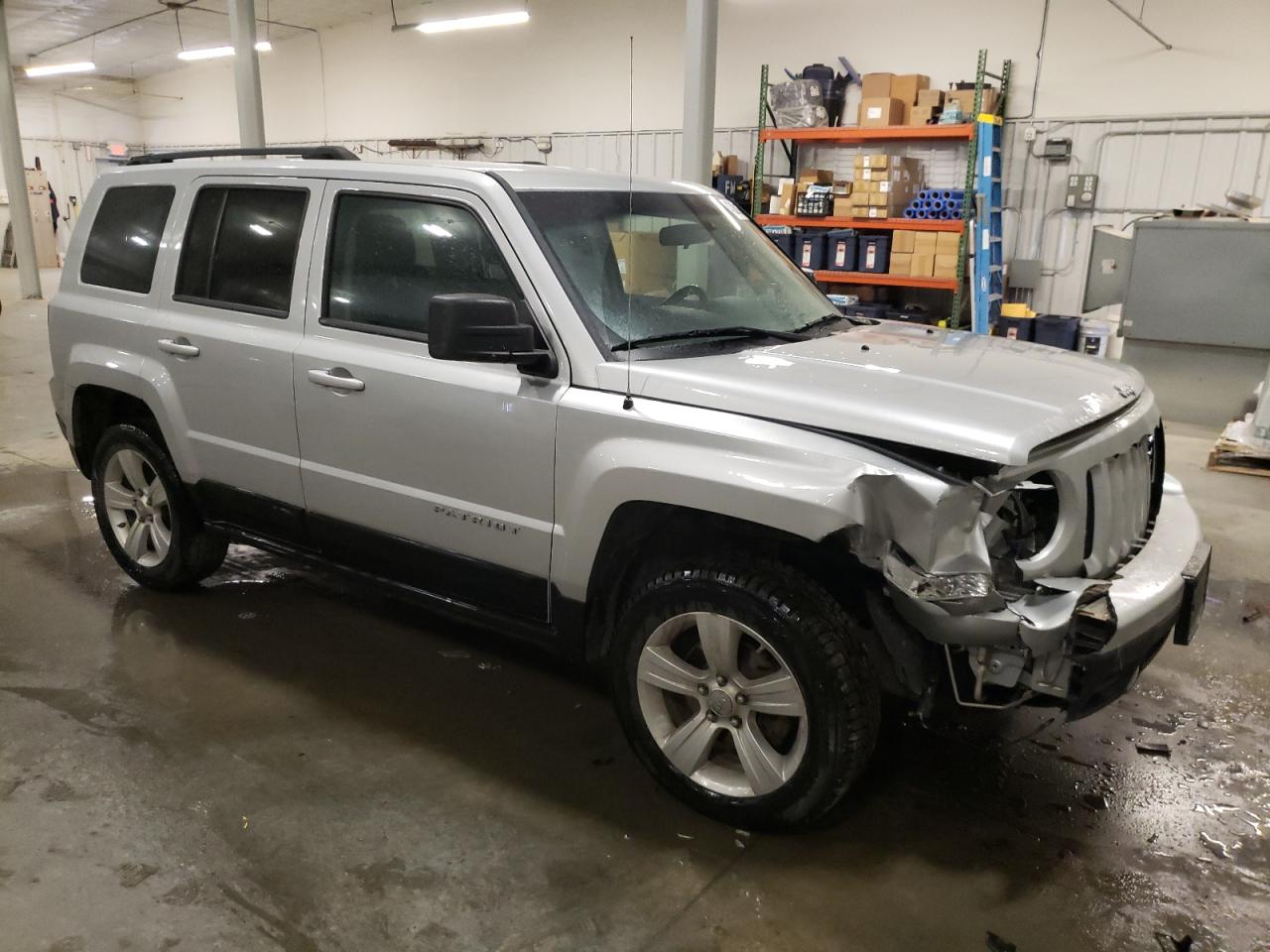 2011 Jeep Liberty (Patriot) - Image 4