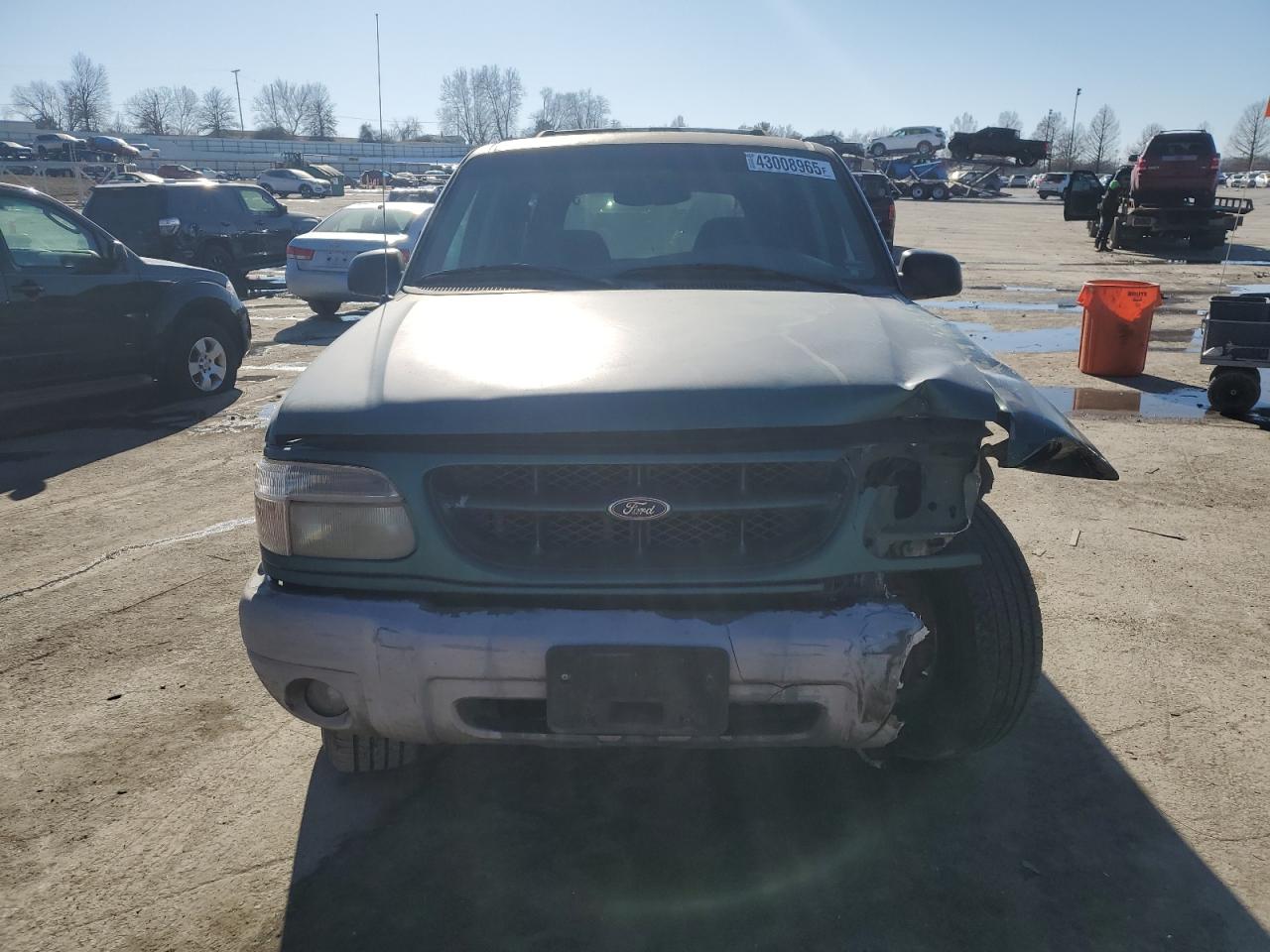 2000 Ford Explorer - Image 5