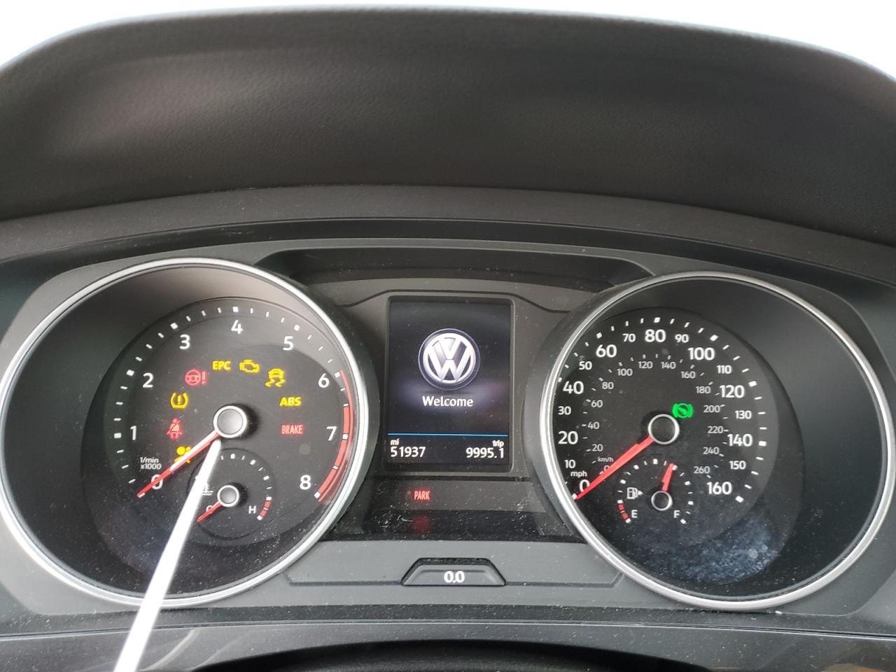 2020 Volkswagen Tiguan - Image 9