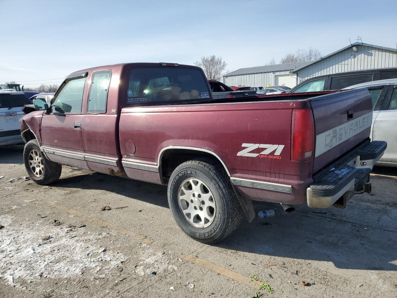 1994 Chevrolet GMT-400 - Image 2