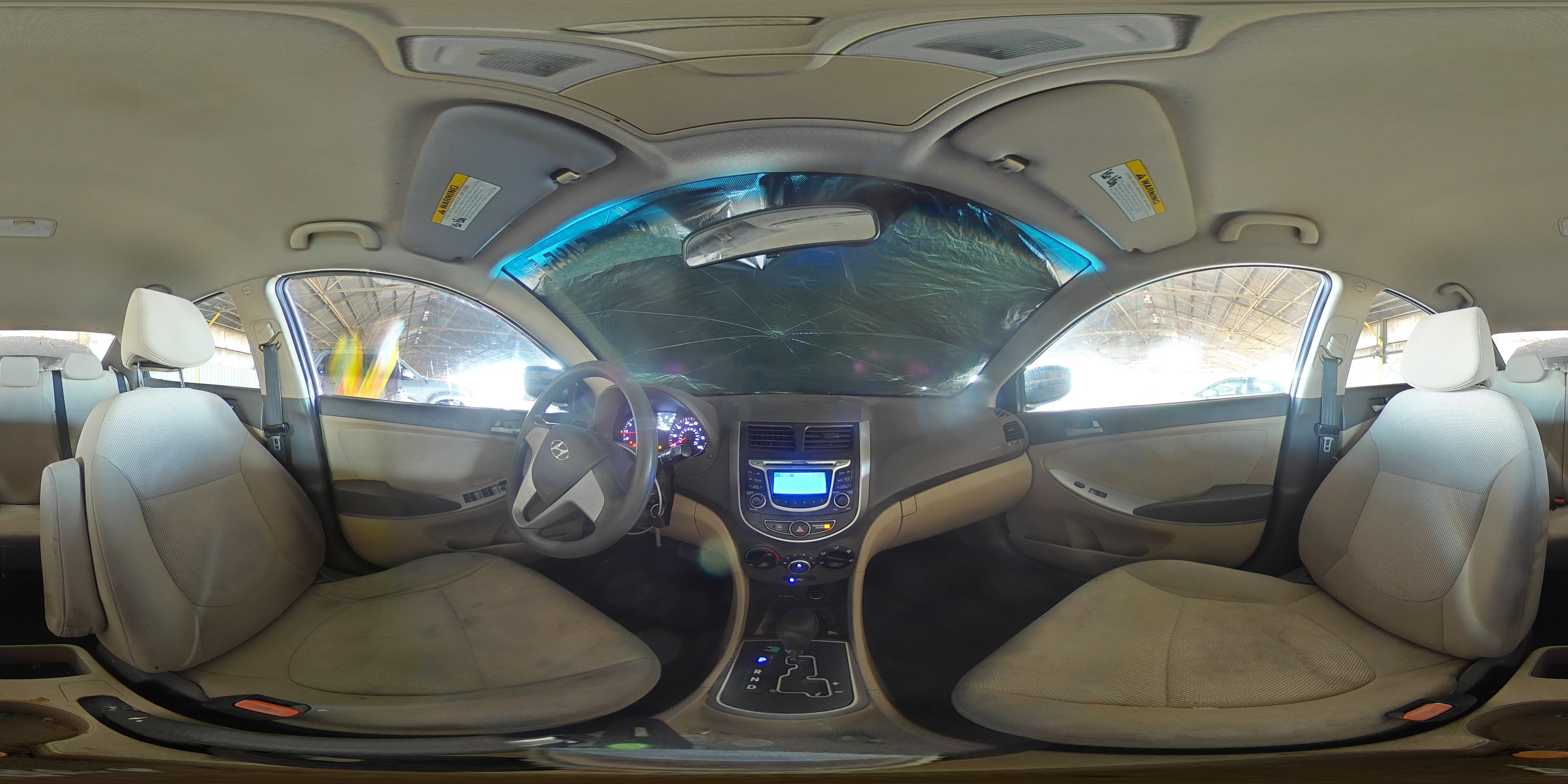 2013 Hyundai Accent - Image 13
