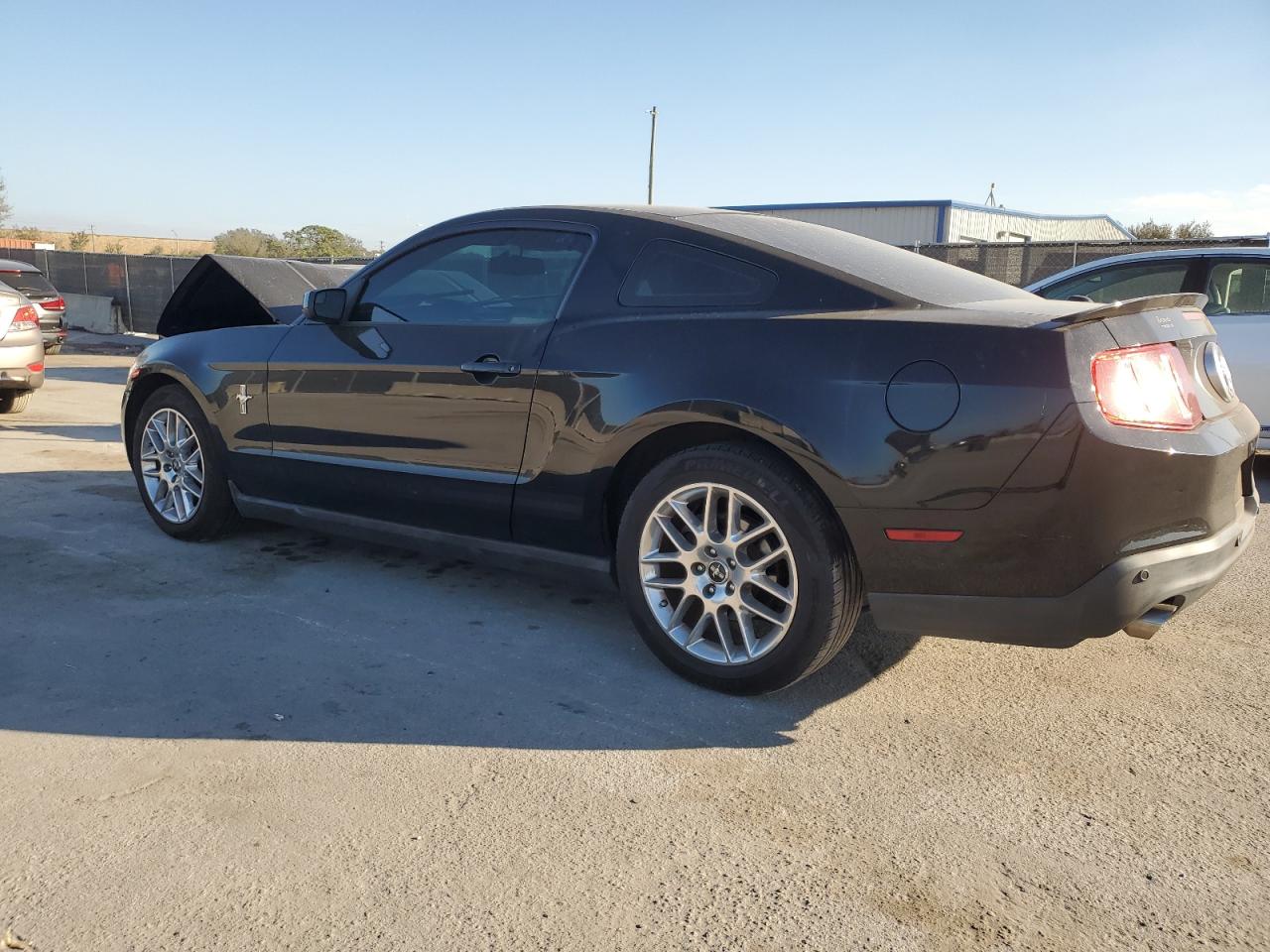 2012 Ford Mustang - Image 2