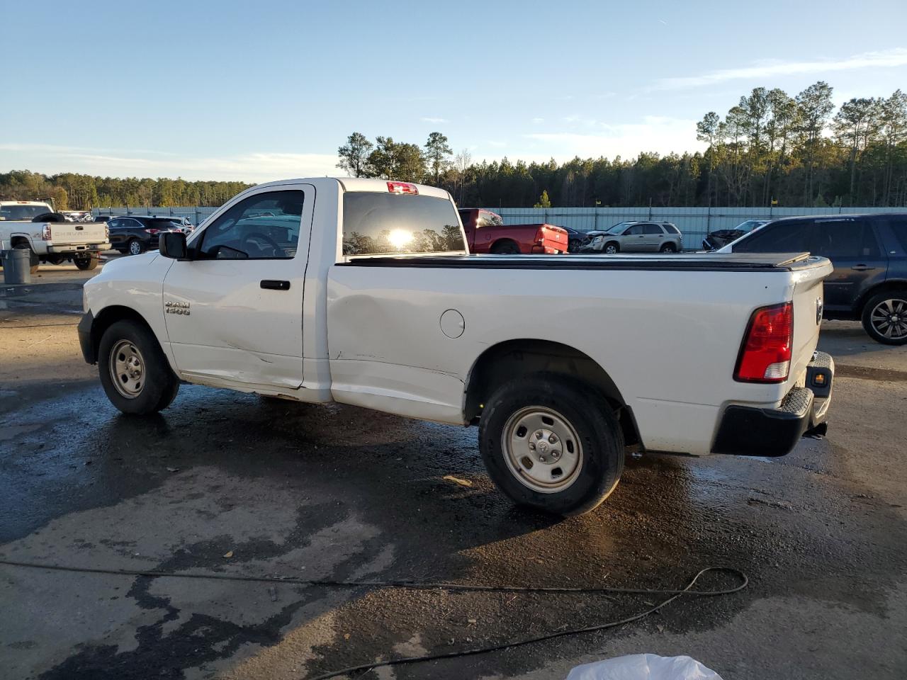 2016 RAM 1500 - Image 2