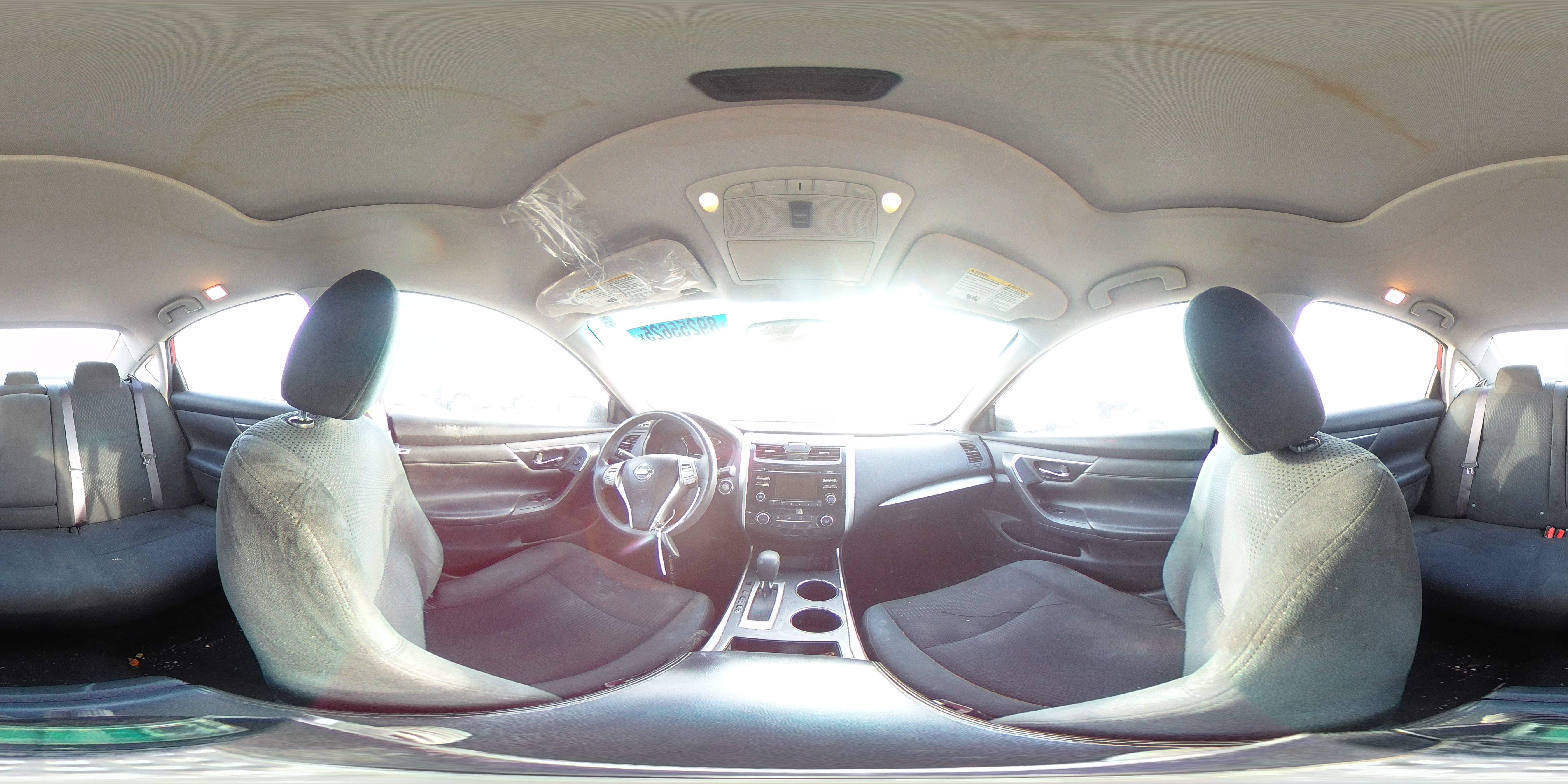 2015 Nissan Altima - Image 12