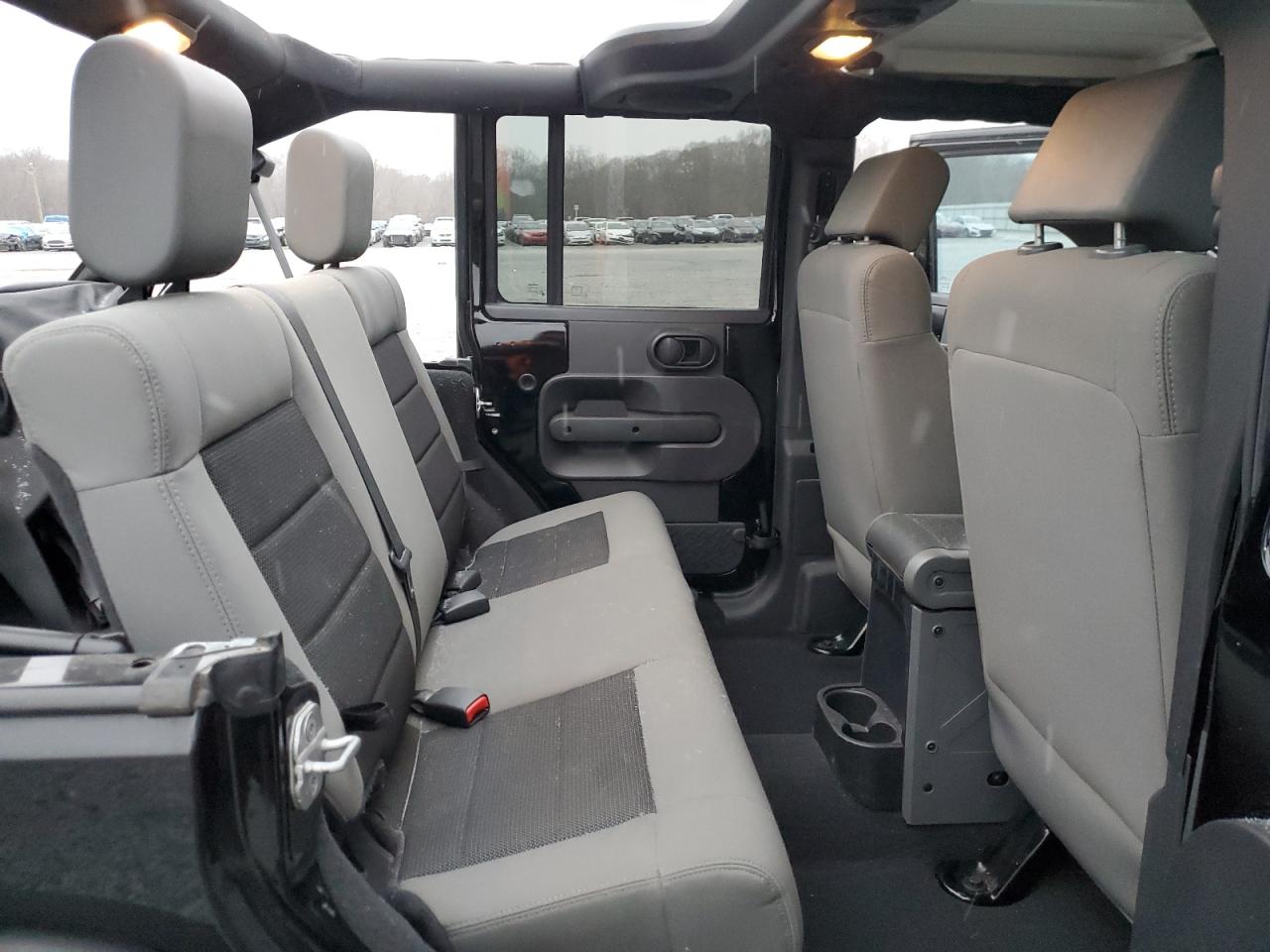 2008 Jeep Wrangler - Image 11
