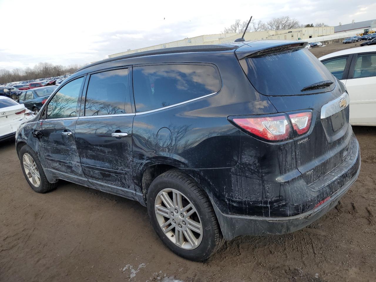 2015 Chevrolet Traverse - Image 2