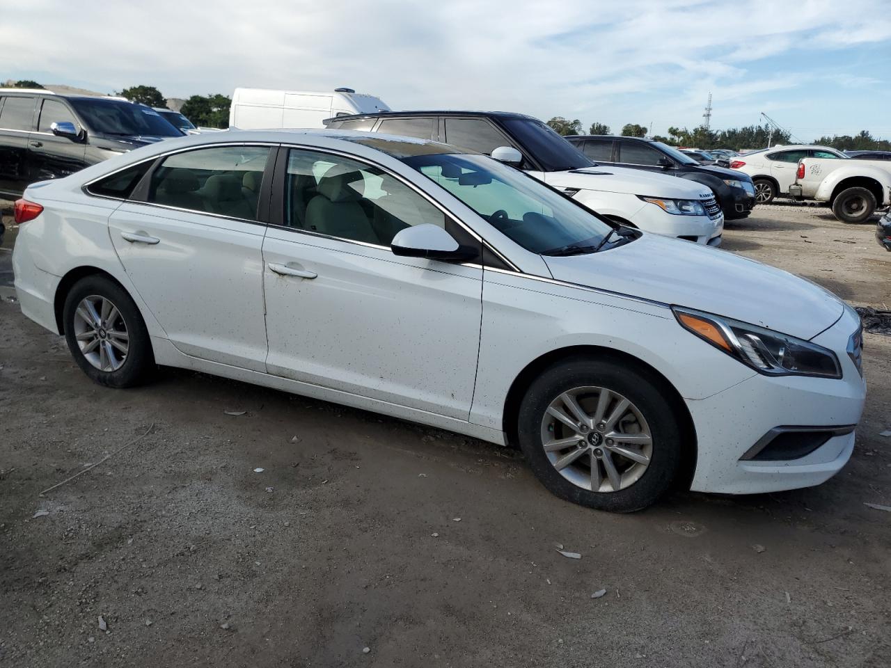 VIN 5NPE24AF6GH417078 2016 HYUNDAI SONATA no.4