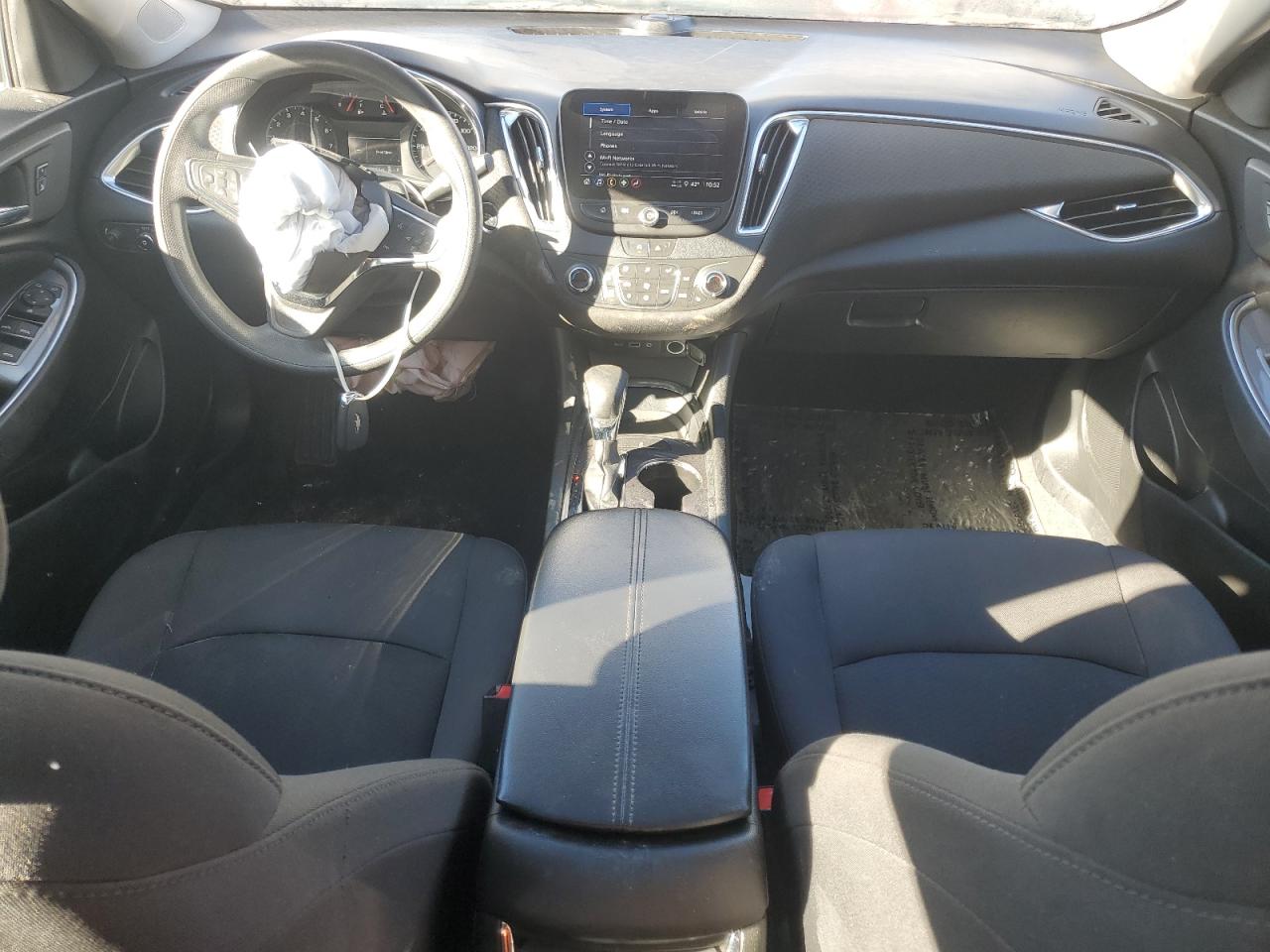 2021 Chevrolet Malibu - Image 8