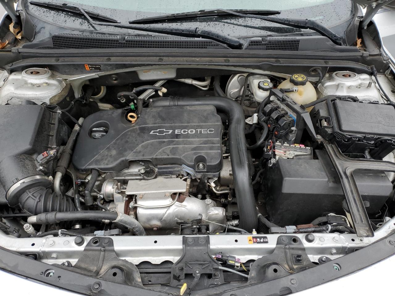 2018 Chevrolet Malibu - Image 11