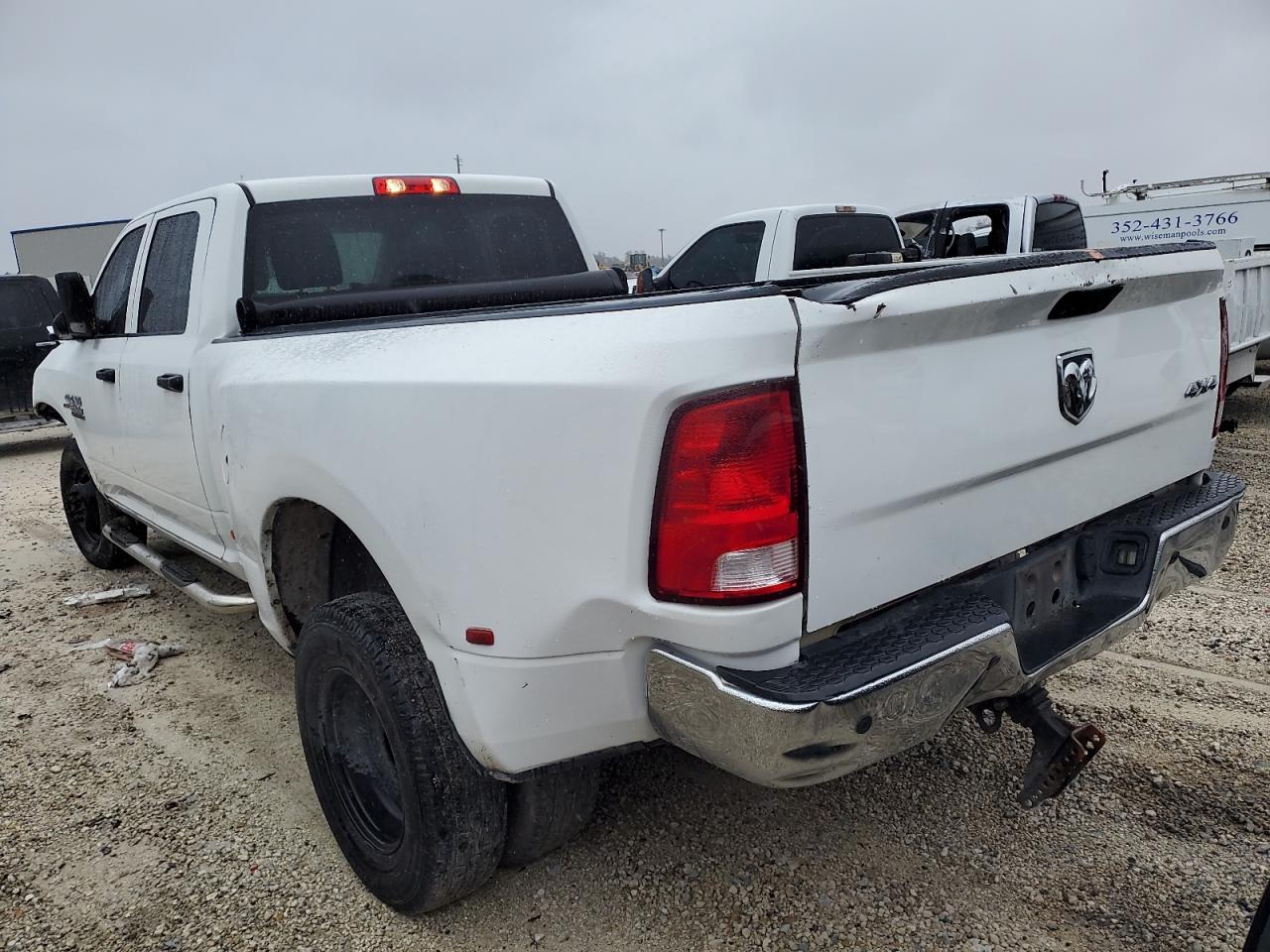 2017 RAM 3500 - Image 3