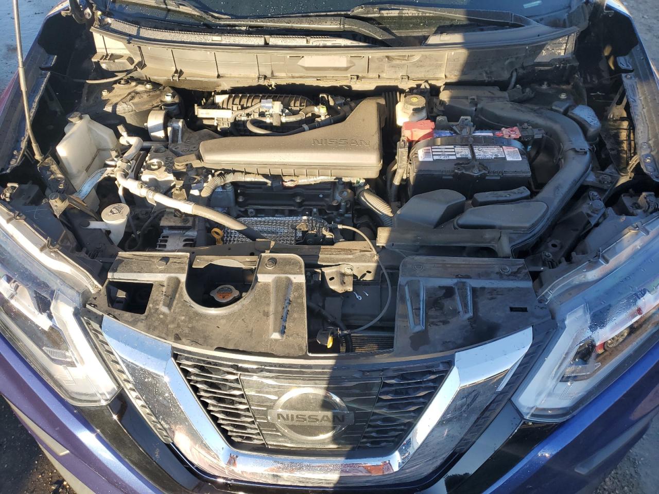 2017 Nissan Rogue - Image 12
