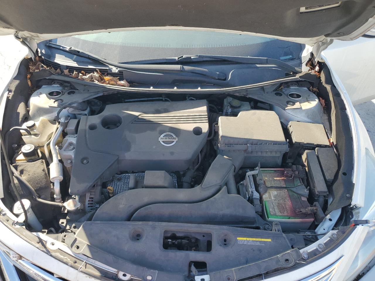 2015 Nissan Altima - Image 12