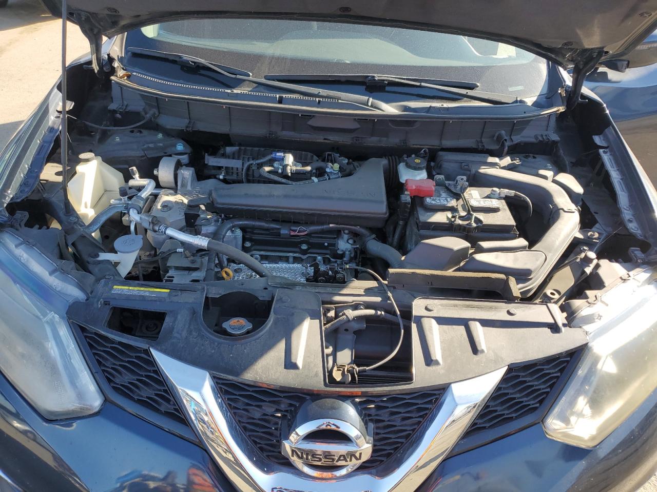 2016 Nissan Rogue - Image 11