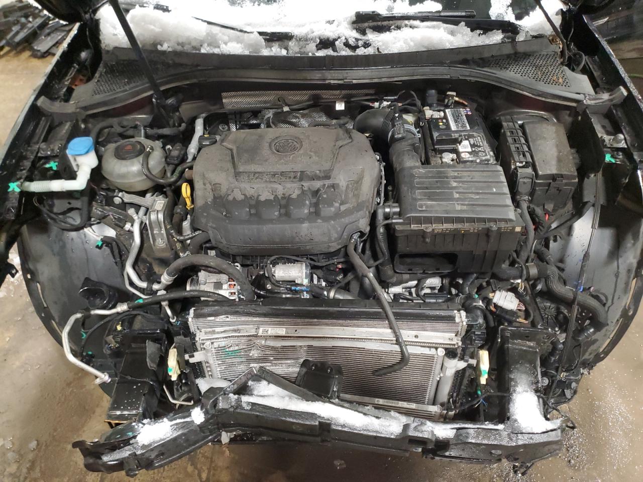 2021 Volkswagen Tiguan - Image 12